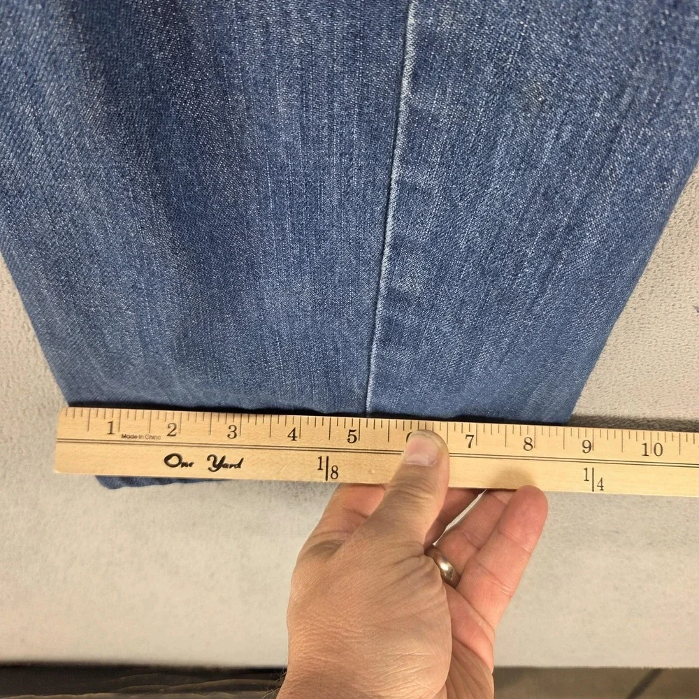 VTG Levis Engineered Jeans Mens Blue Twisted Medium Wash Altered Hem Fits 30x28